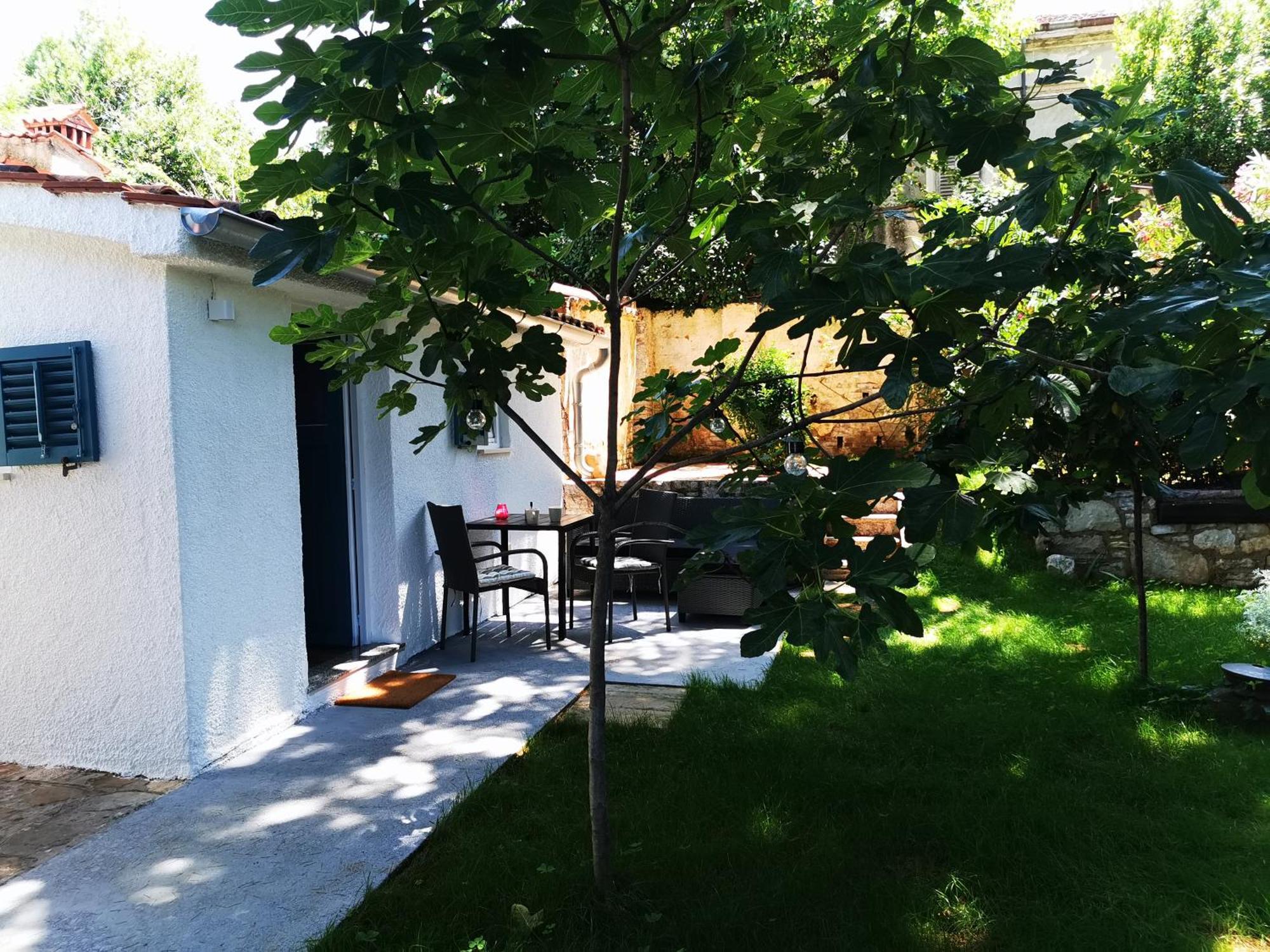 Lux Apartments In Downtown PUY Exterior foto